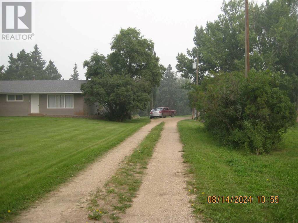 26424 Township Road 582 Property Photo 2