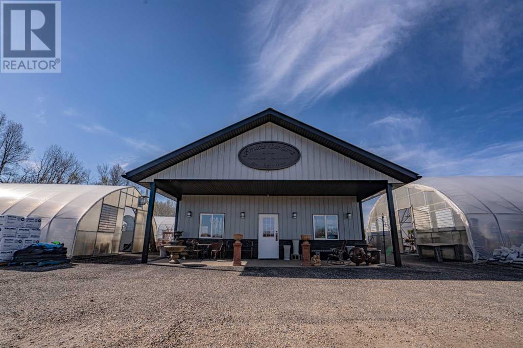 233055 922 Twp Road Property Photo 1