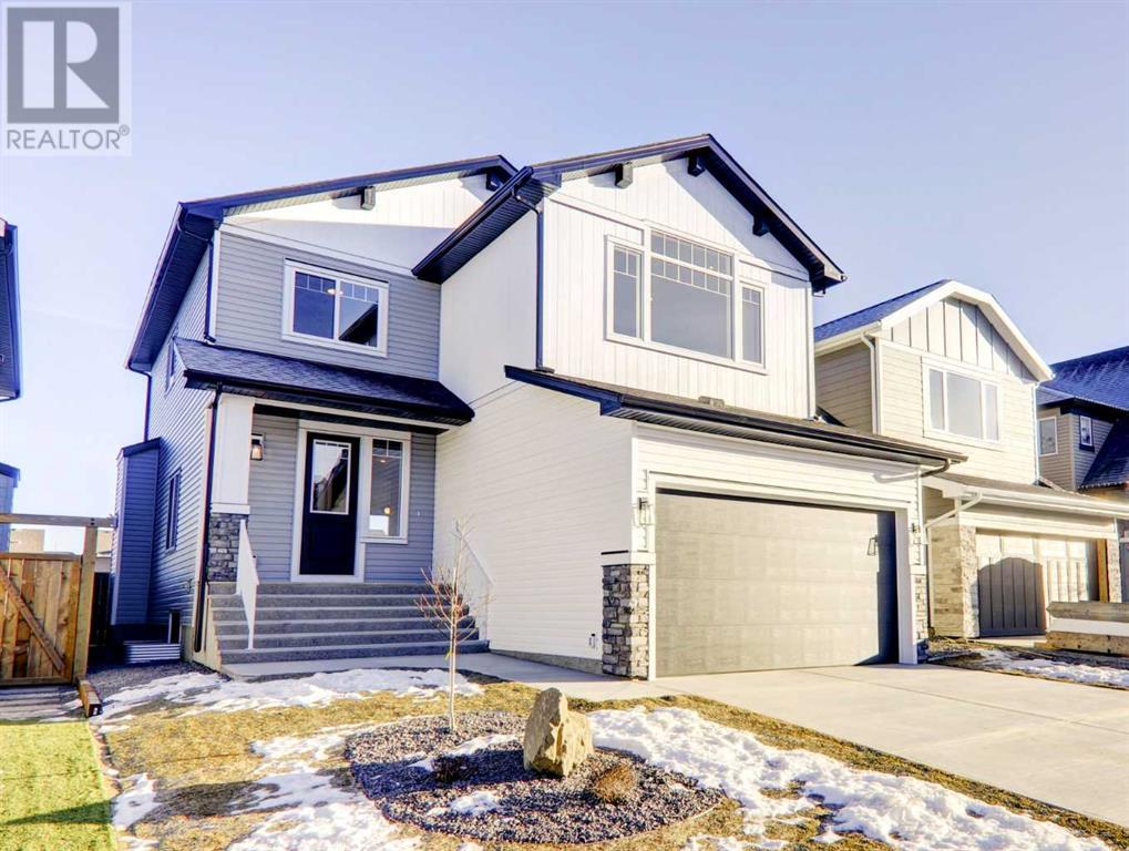 151 Cougartown Close Sw Property Photo