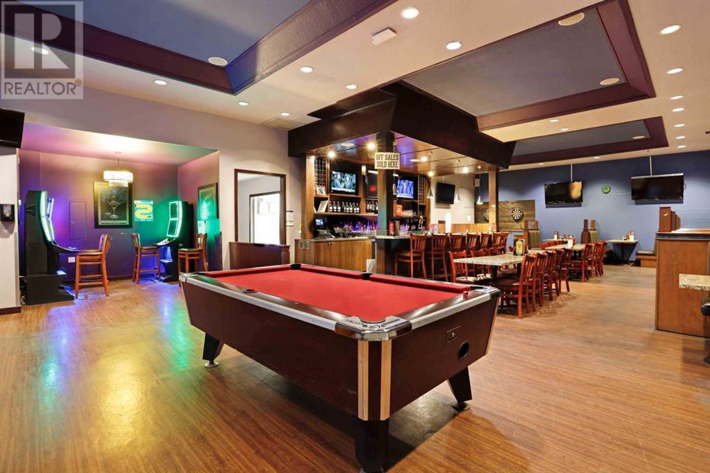 1119 2 Street W Property Photo 10