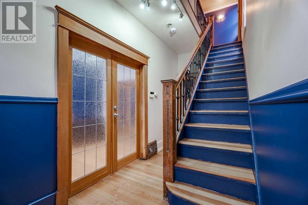 1732 11 Avenue Sw Property Photo 5