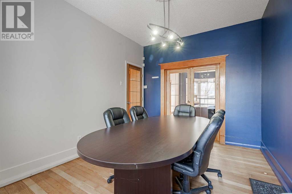 1732 11 Avenue Sw Property Photo 14