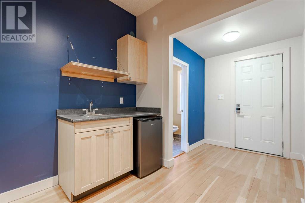 1732 11 Avenue Sw Property Photo 19