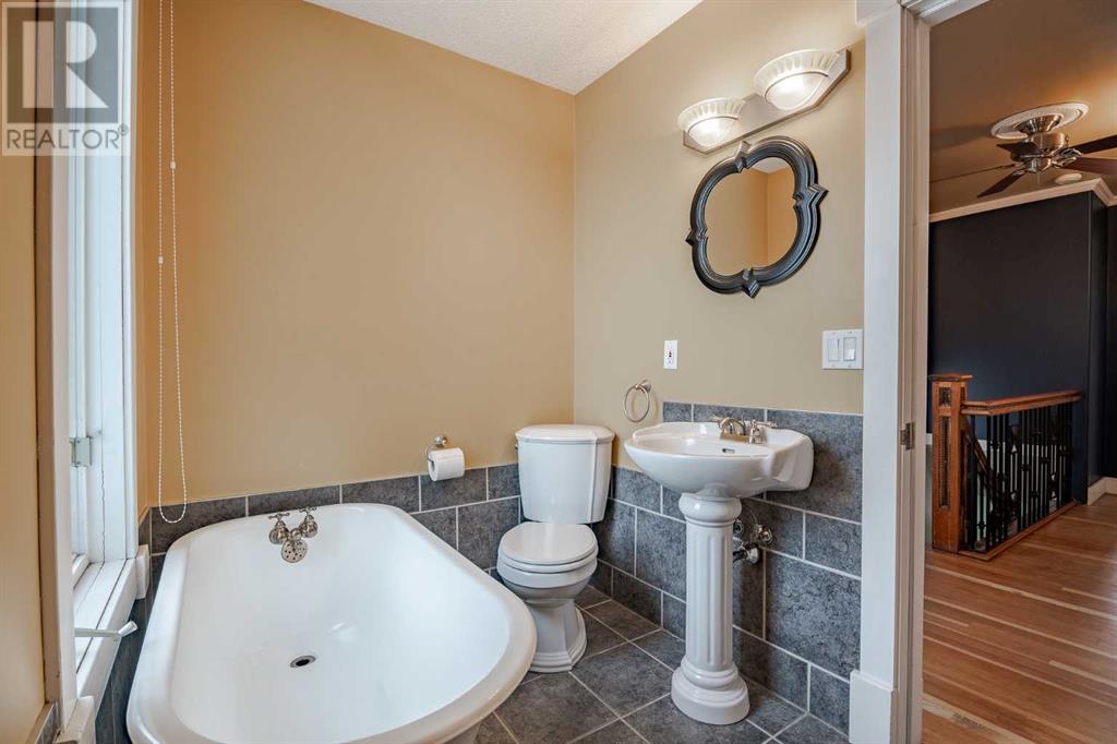 1732 11 Avenue Sw Property Photo 30