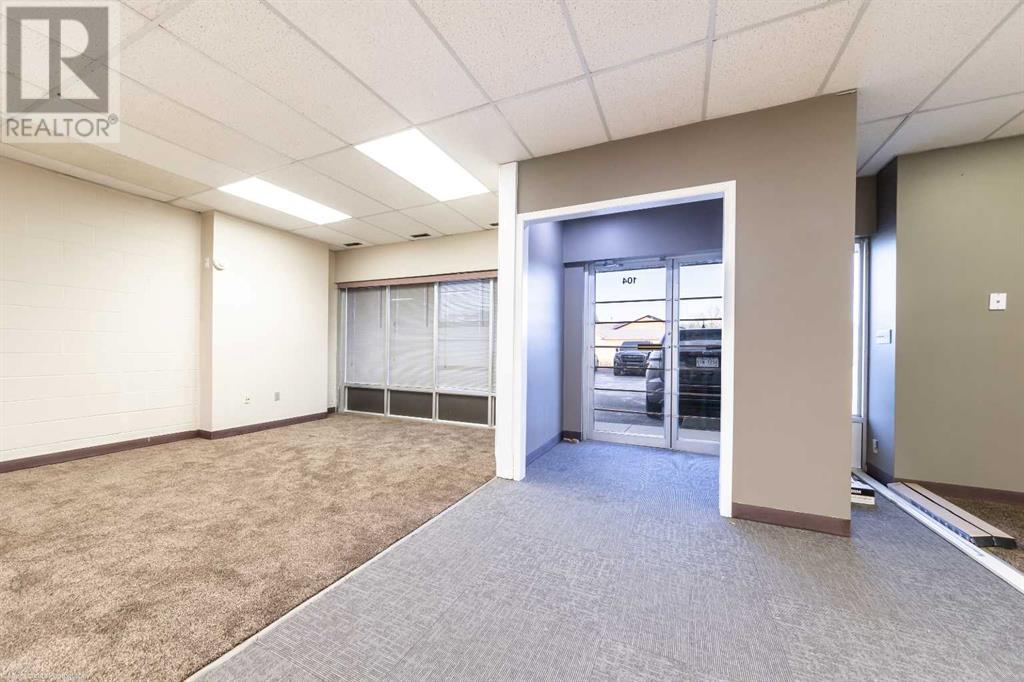 104, 5303 50 Avenue Property Photo 11