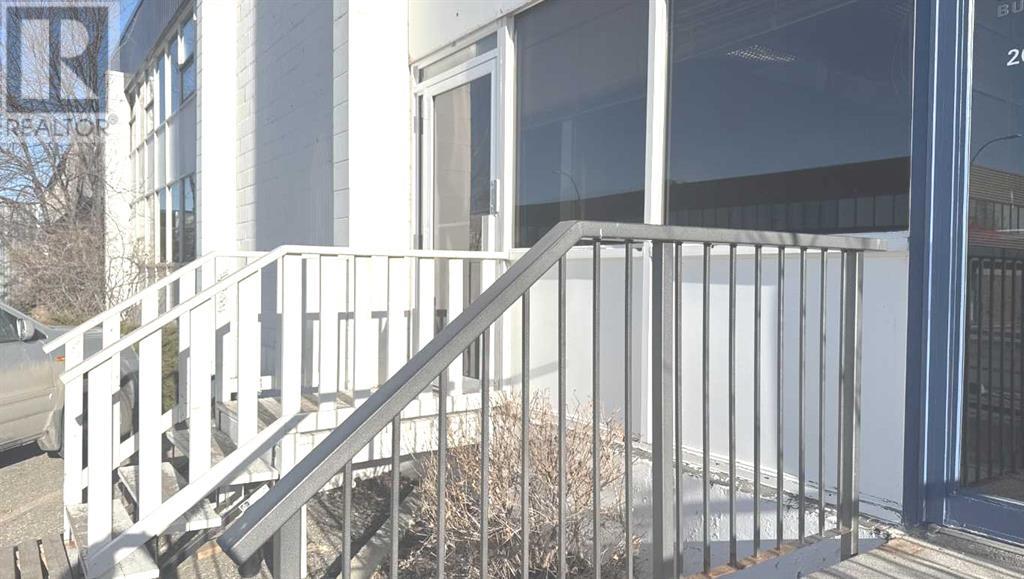 103, 2008 48 Street Se Property Photo 1