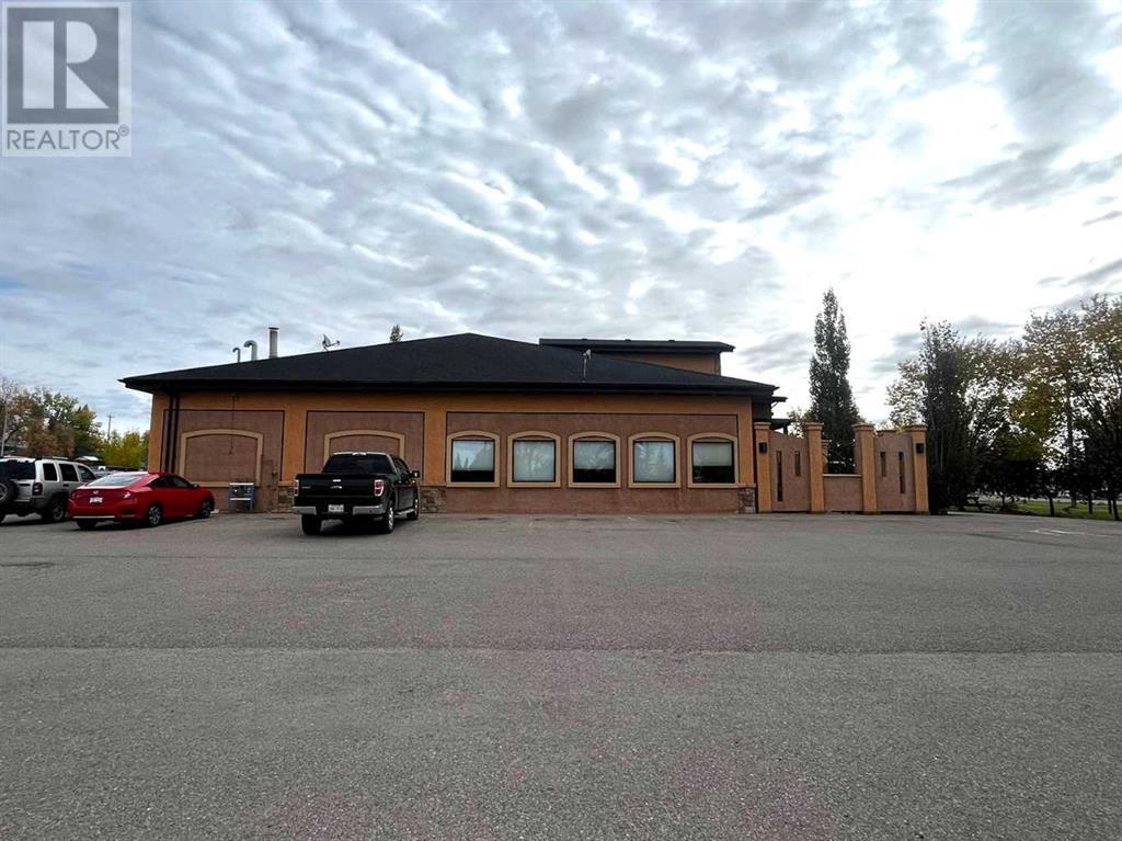 750 2 Street N Property Photo 26