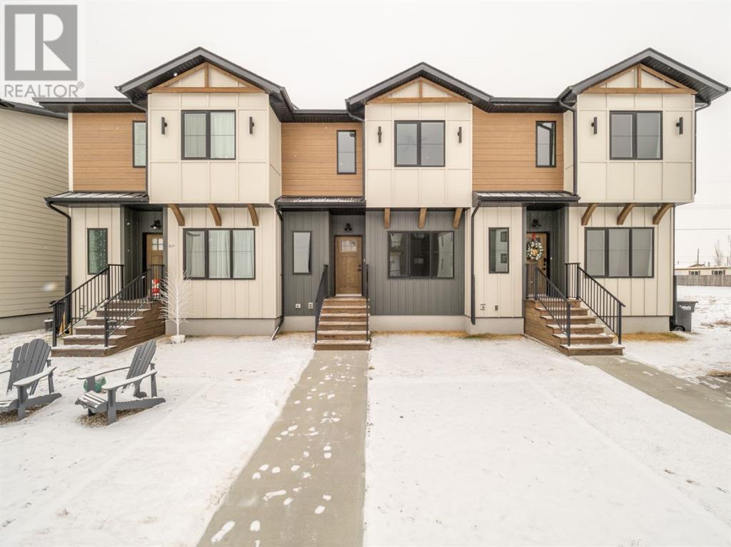 359 9 Street Property Photo