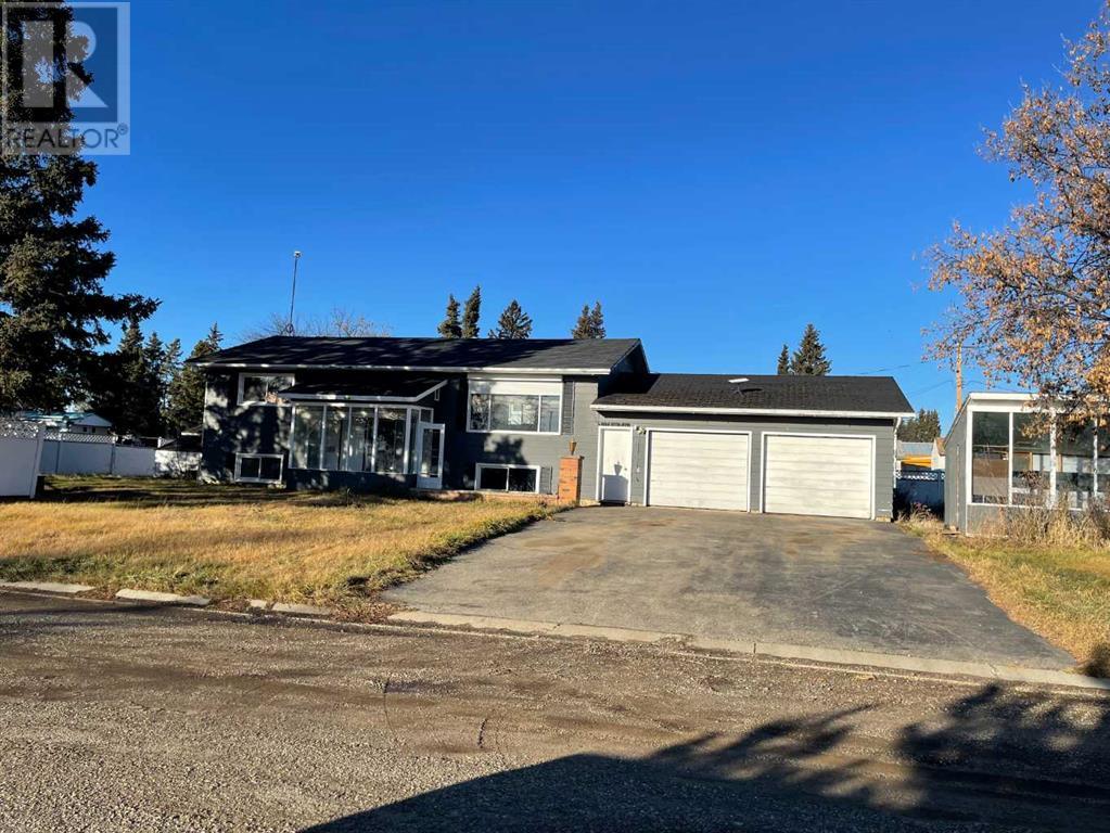 924 2nd Ave. Property Photo