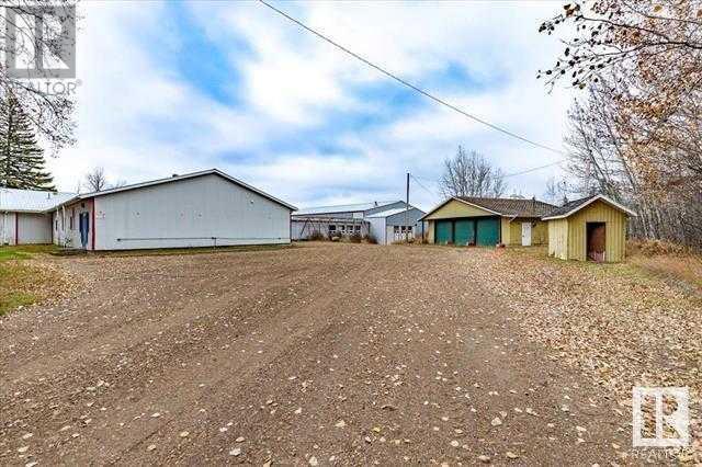 51165 Rr 30 Property Photo 23