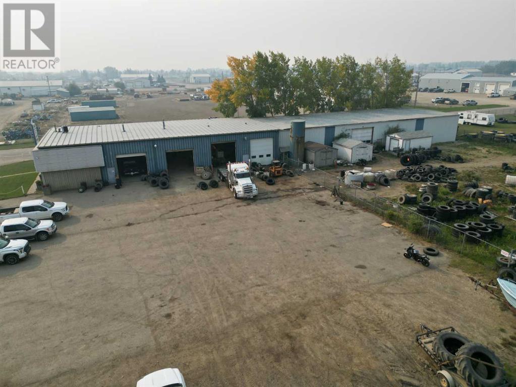 5406 58 Avenue Property Photo 4