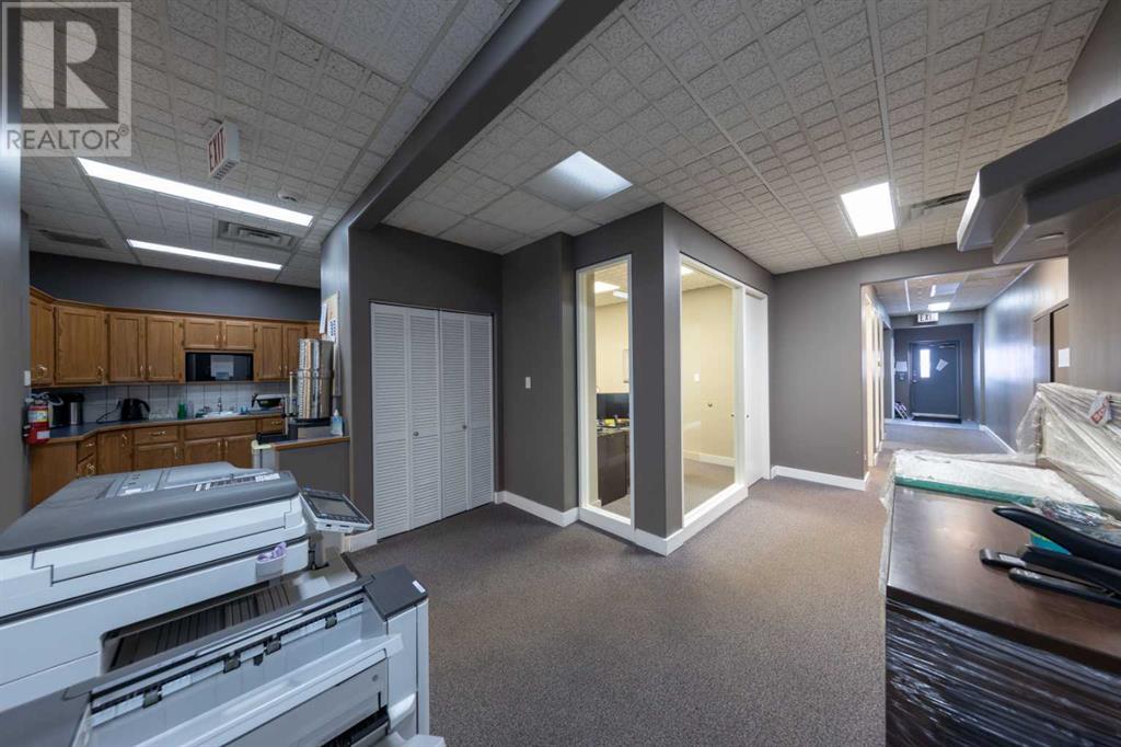 4809 50 Avenue Property Photo 16