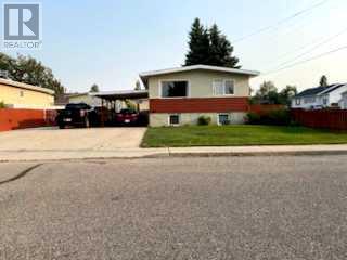 404 16 Street Property Photo