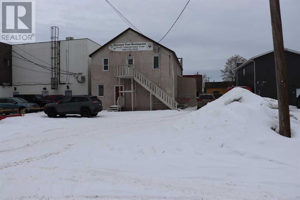 118 50 Street Property Photo 6