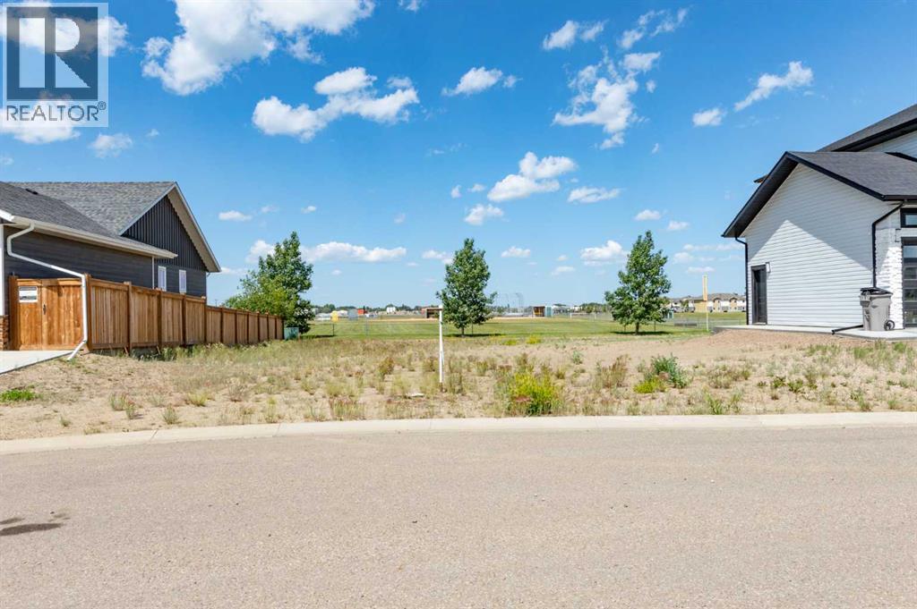6926 Meadowview Drive