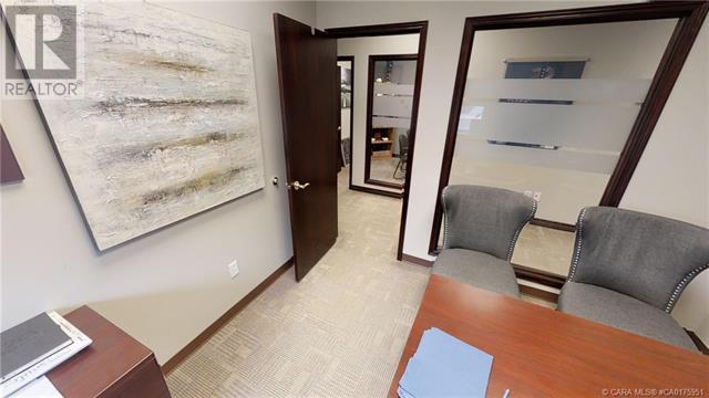 102, 5229 50 Avenue Property Photo 9