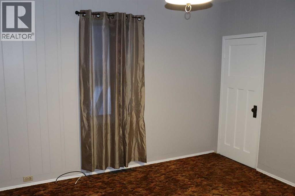 4702 4 Avenue Property Photo 20