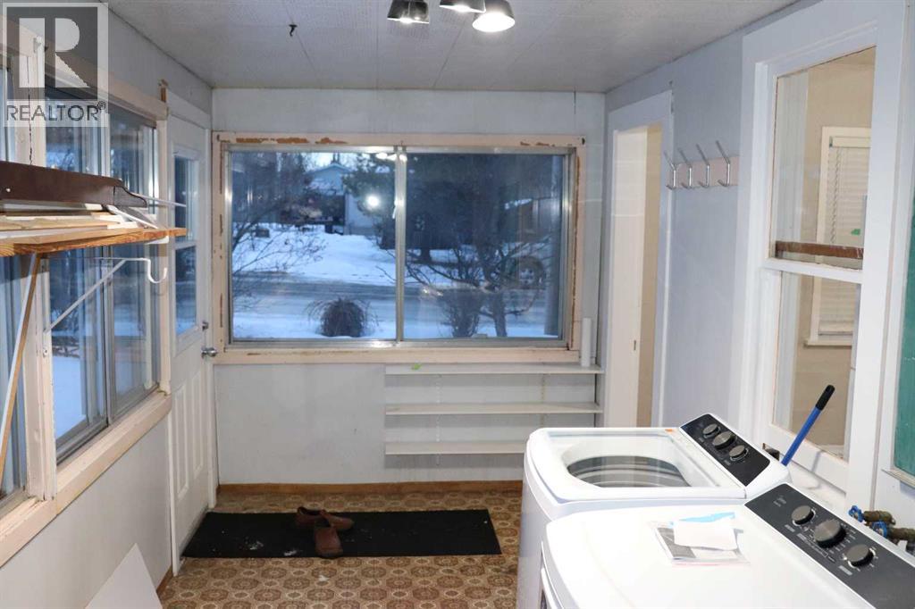 4702 4 Avenue Property Photo 25