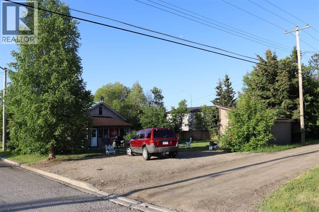 4702 4 Avenue Property Photo 28