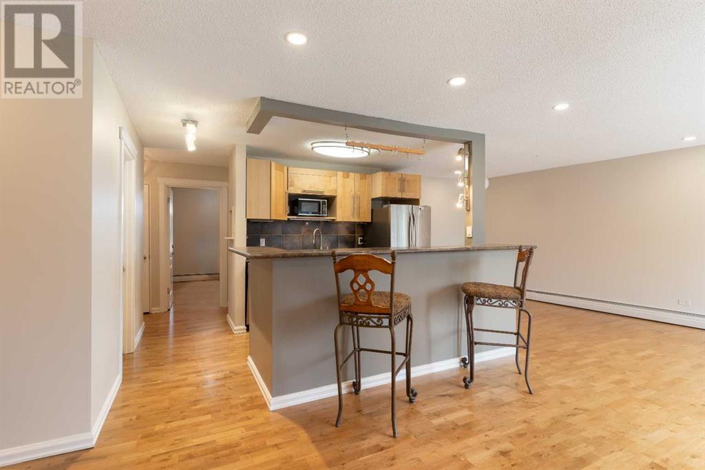 301, 332 Cedar Crescent Sw Property Photo 18