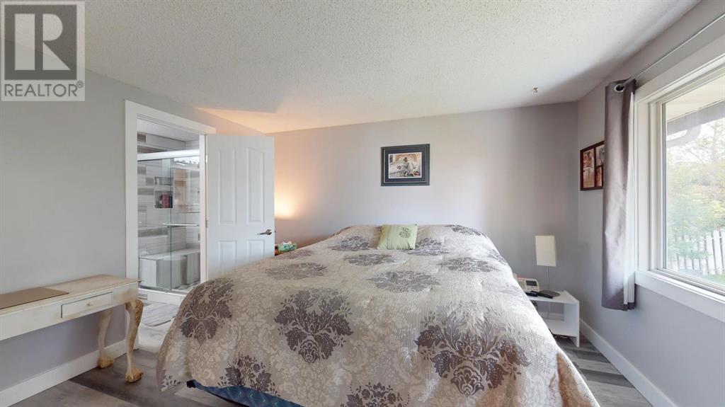 194 Windsor Drive Property Photo 10