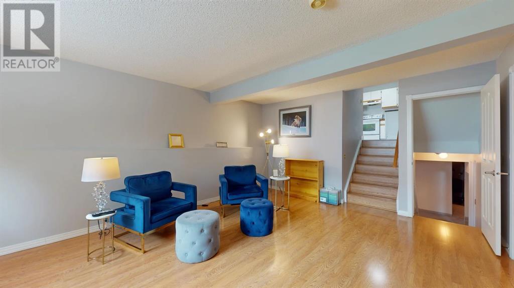 194 Windsor Drive Property Photo 15