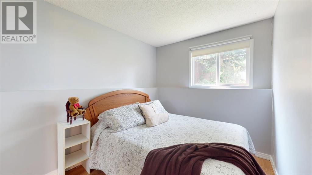 194 Windsor Drive Property Photo 16