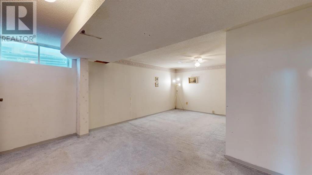 194 Windsor Drive Property Photo 19