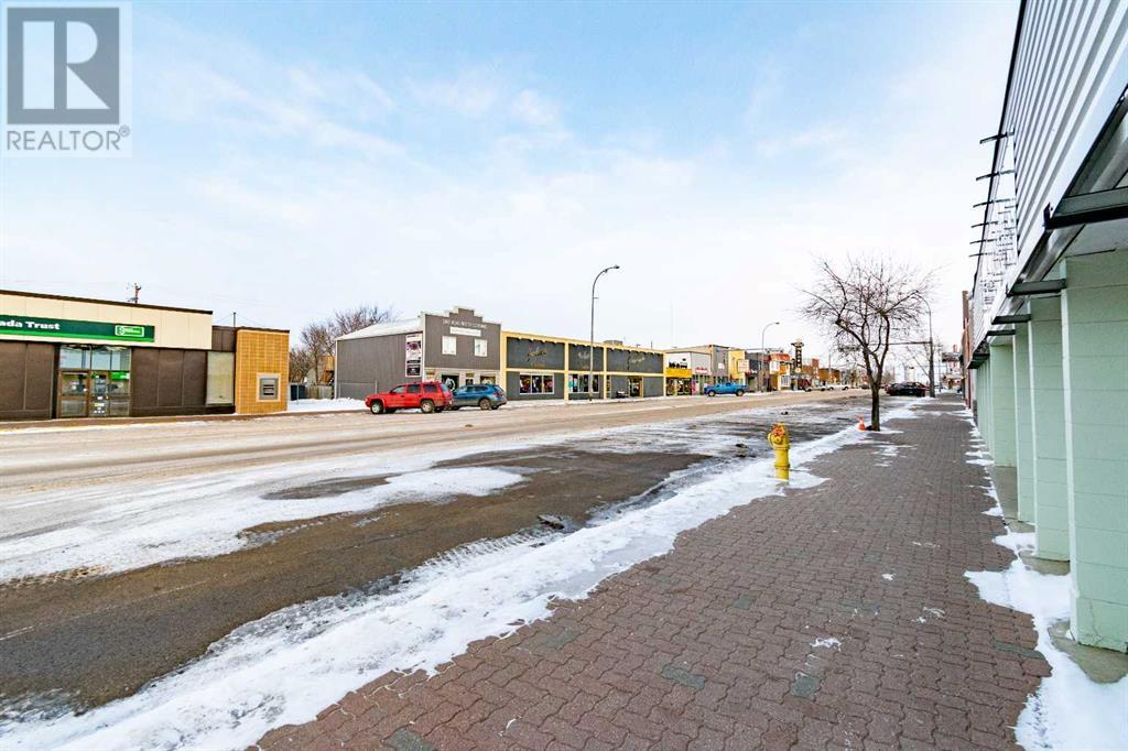 4901 50 Street Property Photo 6