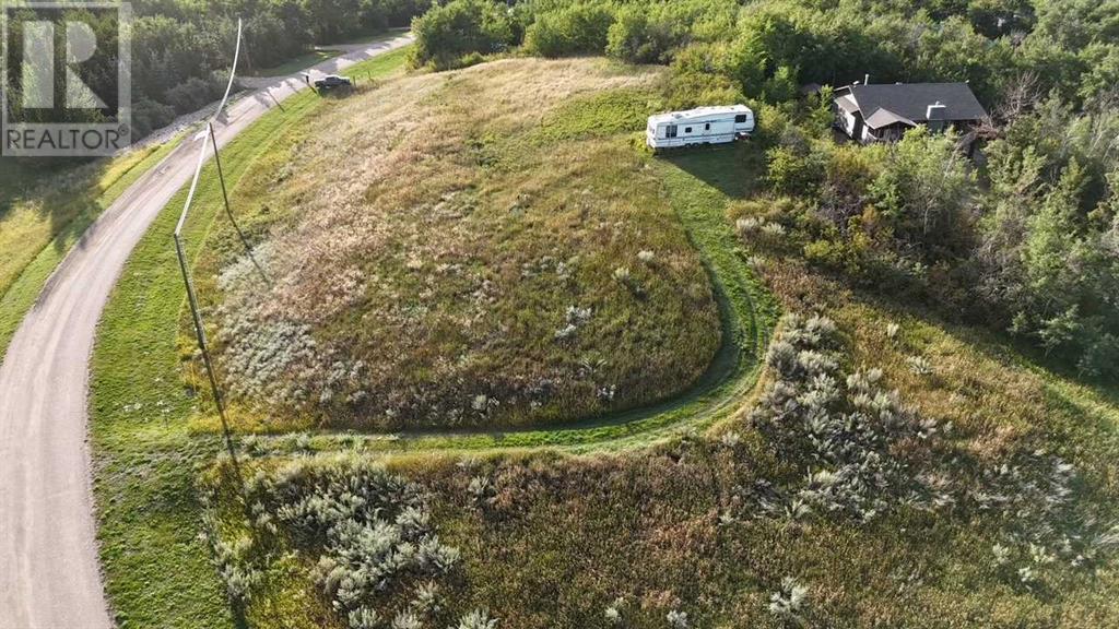 8 Whitetail Close Property Photo 5