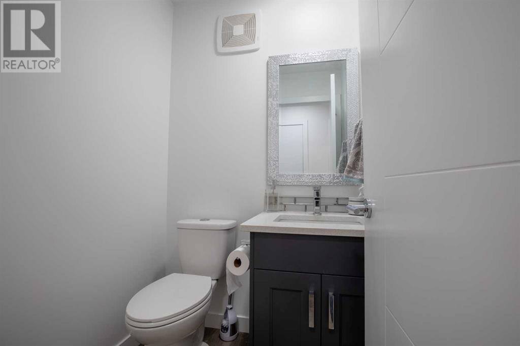8621 88 Street Property Photo 9