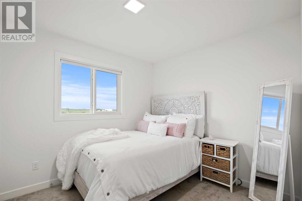 8621 88 Street Property Photo 16