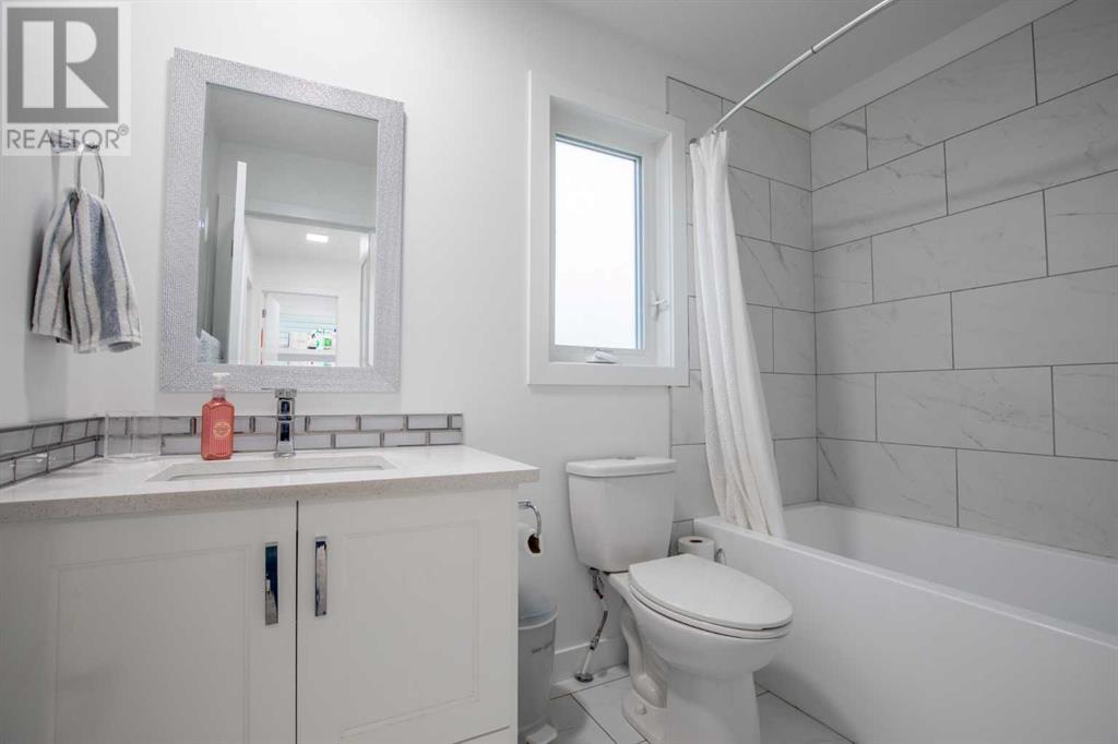 8621 88 Street Property Photo 17