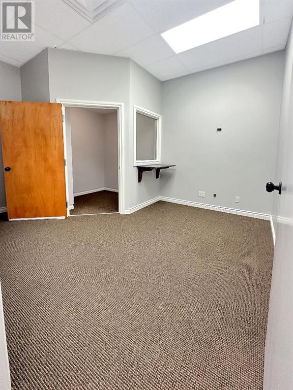 209 11 Street S Property Photo 4