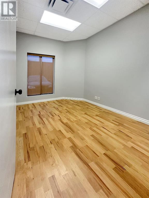 209 11 Street S Property Photo 5