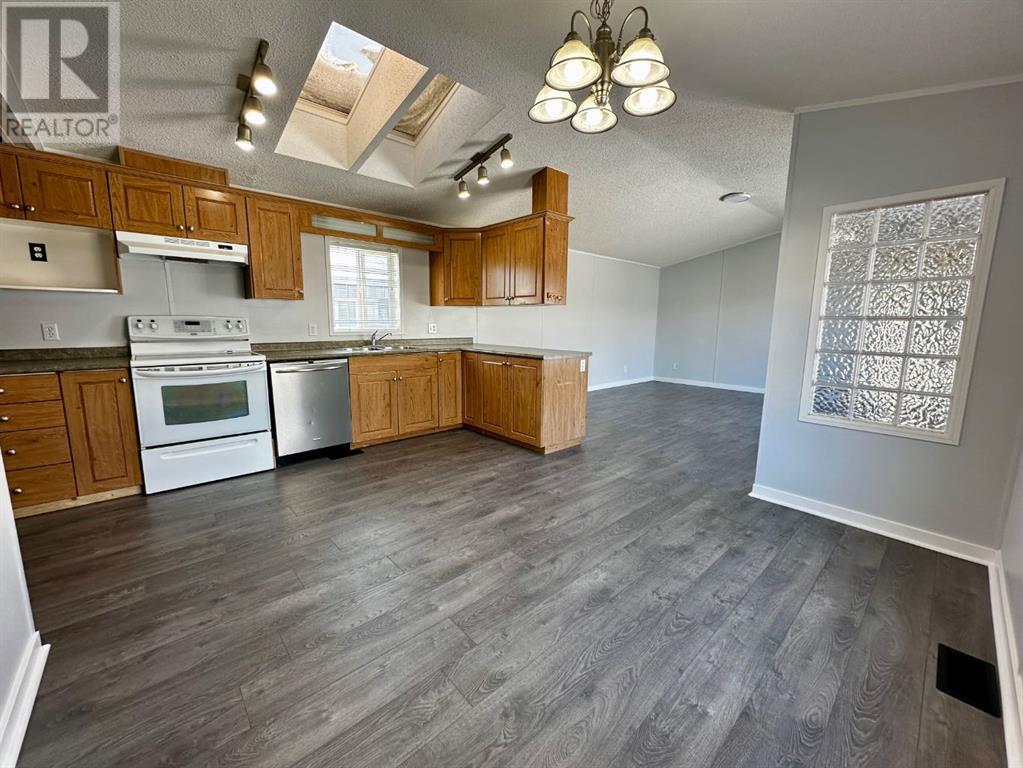 164 Grandview Crescent Property Photo 8