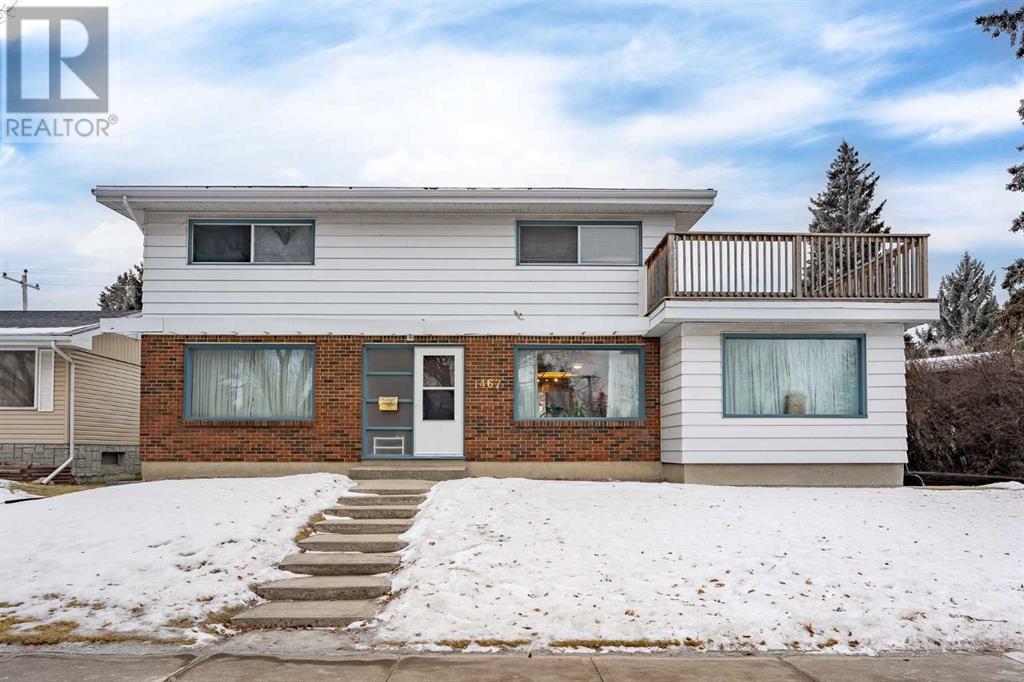 1467 Northmount Drive Nw Property Photo