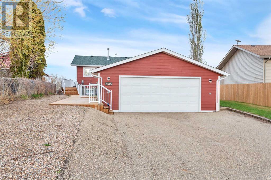 43a Sands Street Property Photo