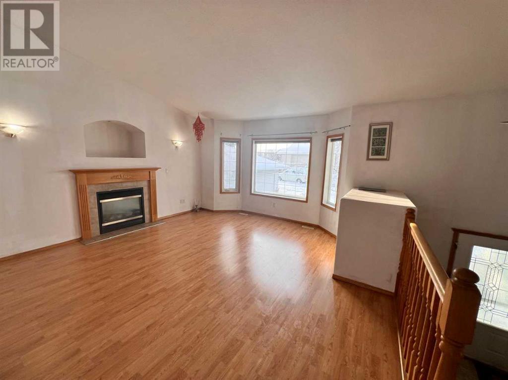 10925 88a Street Property Photo 5