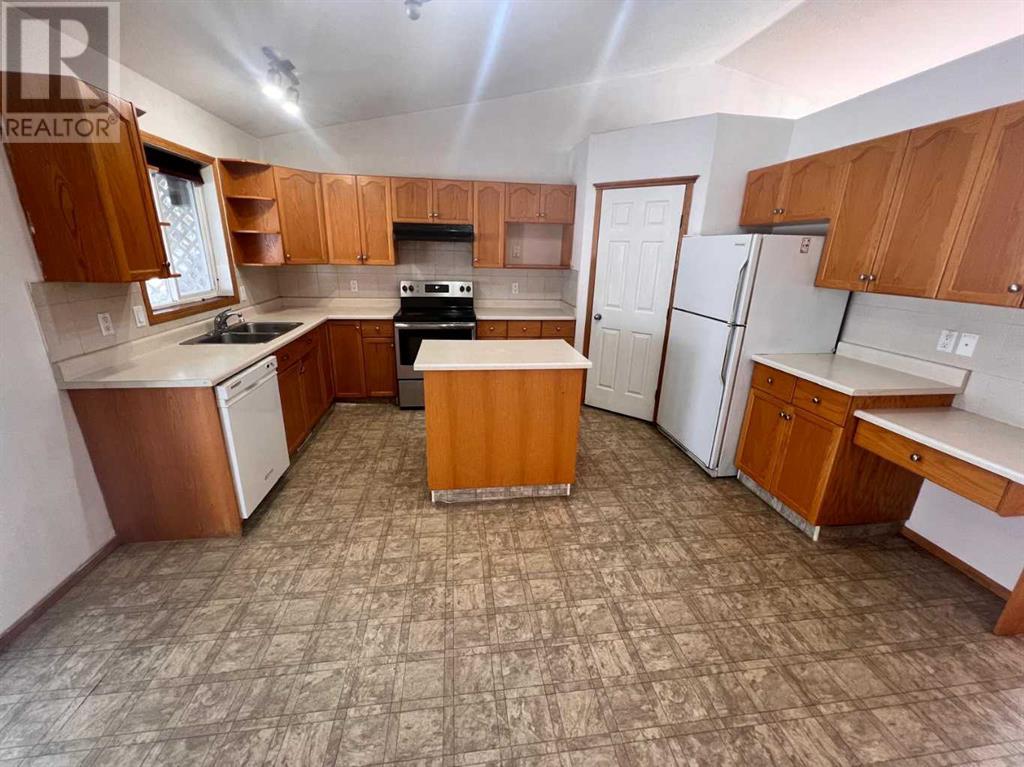 10925 88a Street Property Photo 7
