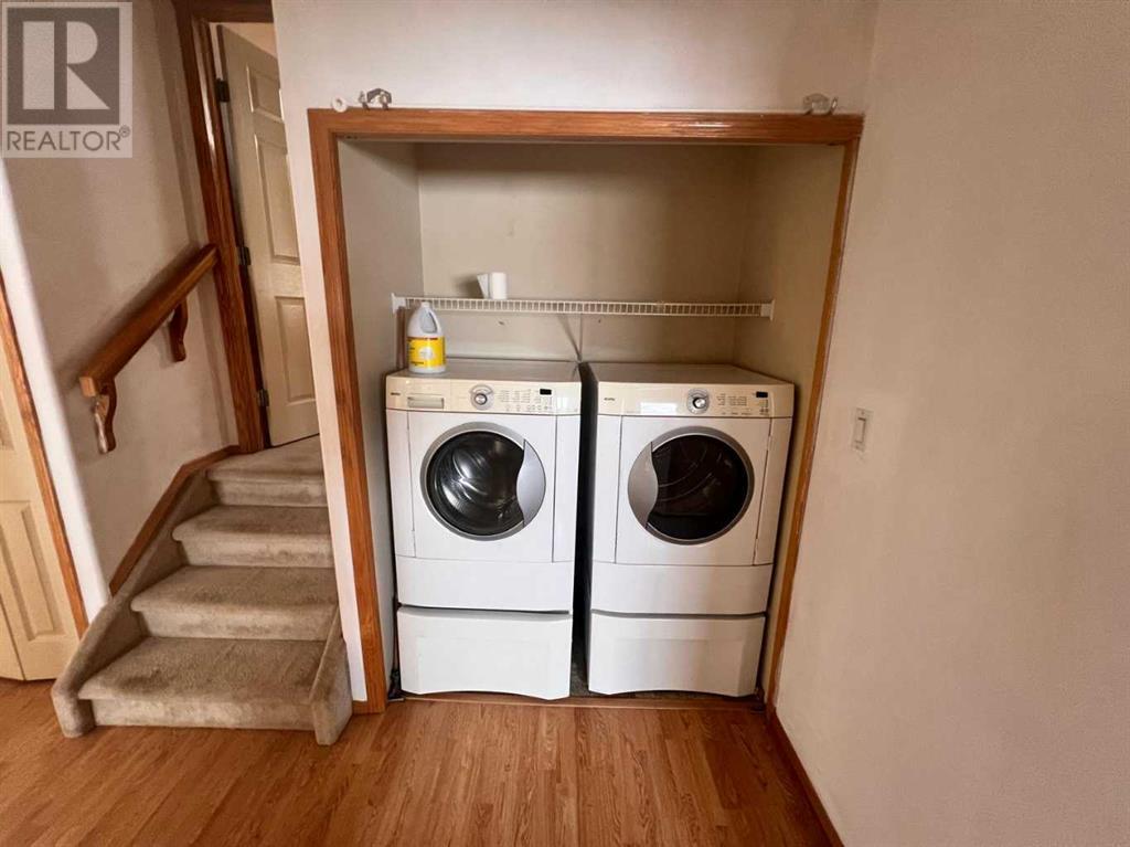 10925 88a Street Property Photo 9