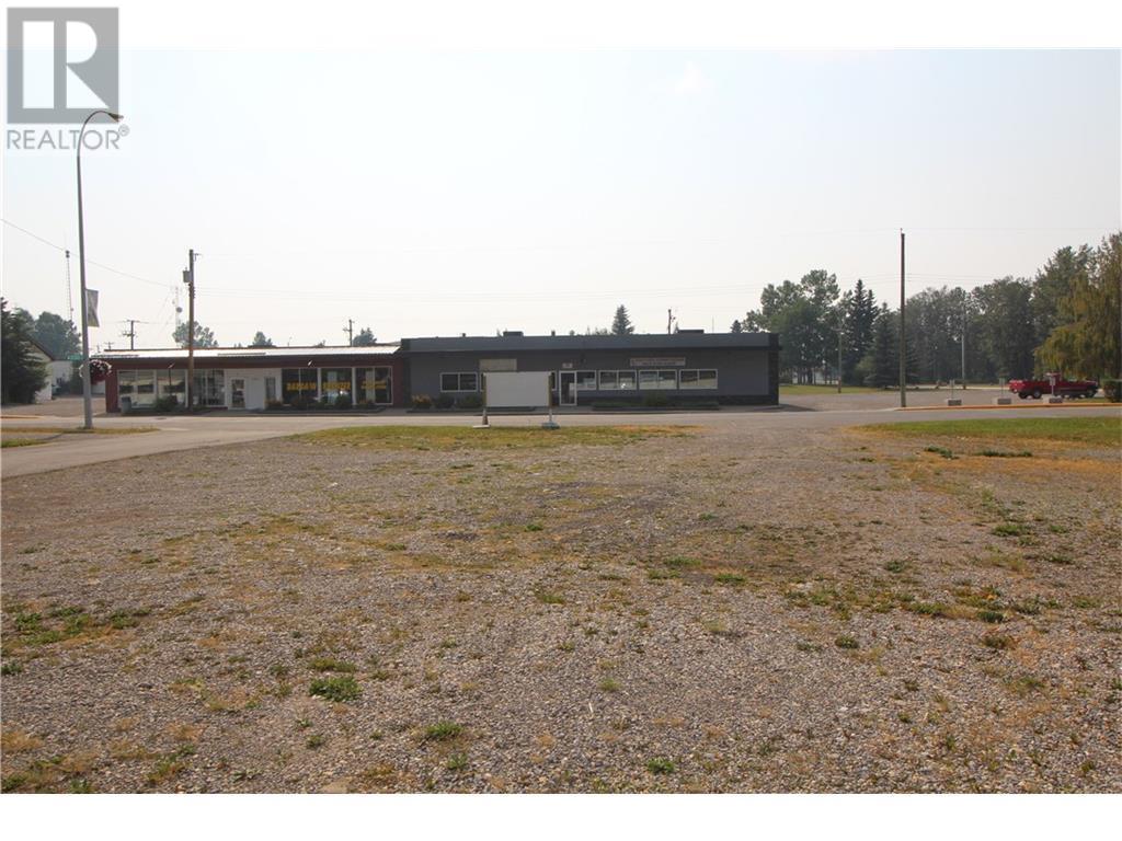 201 Center Street Property Photo 7