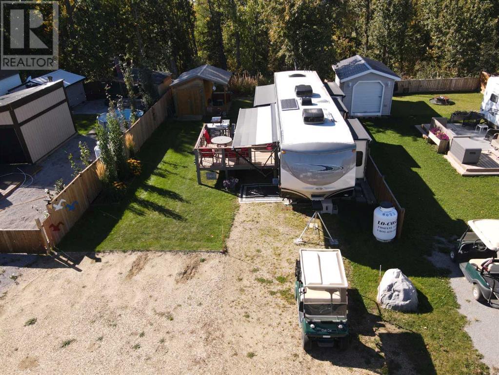 62, 41310 282 Range Property Photo 1