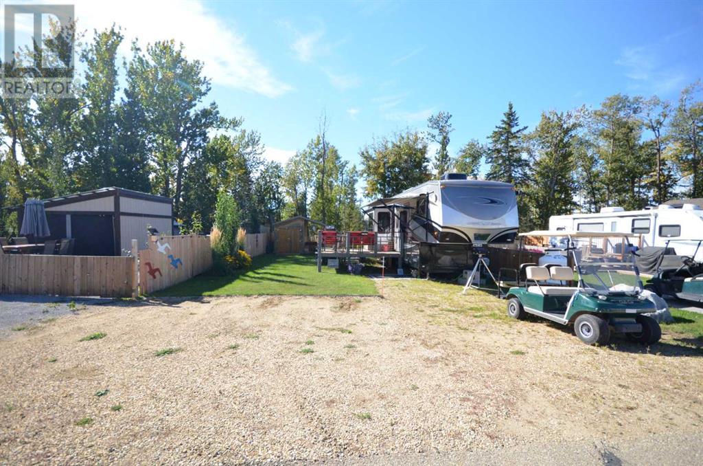 62, 41310 282 Range Property Photo 3