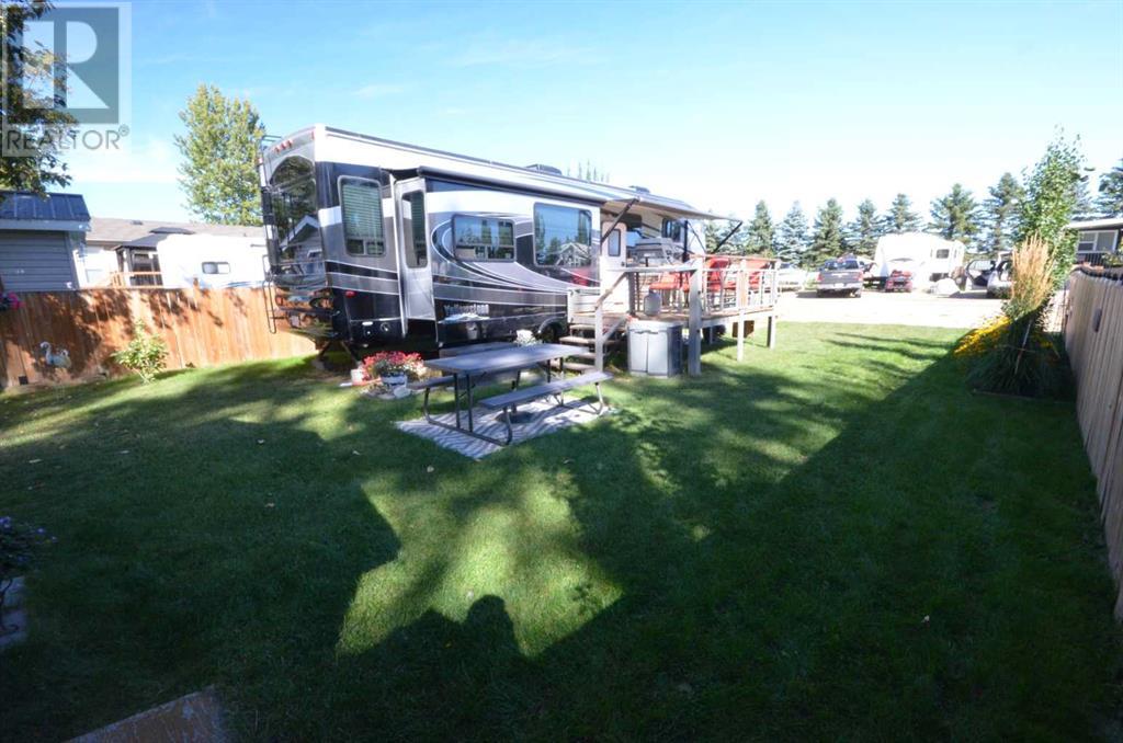 62, 41310 282 Range Property Photo 15