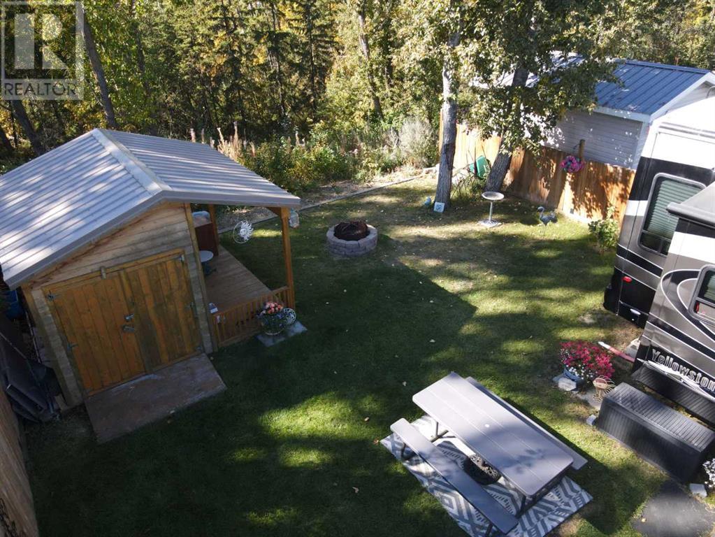 62, 41310 282 Range Property Photo 22