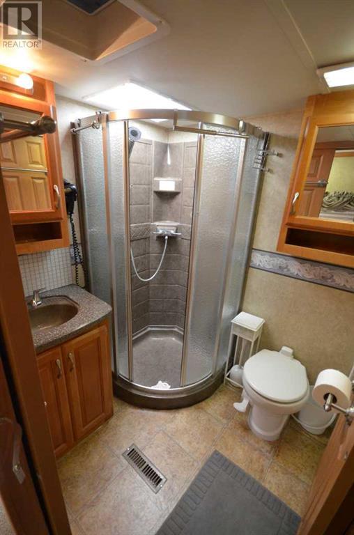62, 41310 282 Range Property Photo 32