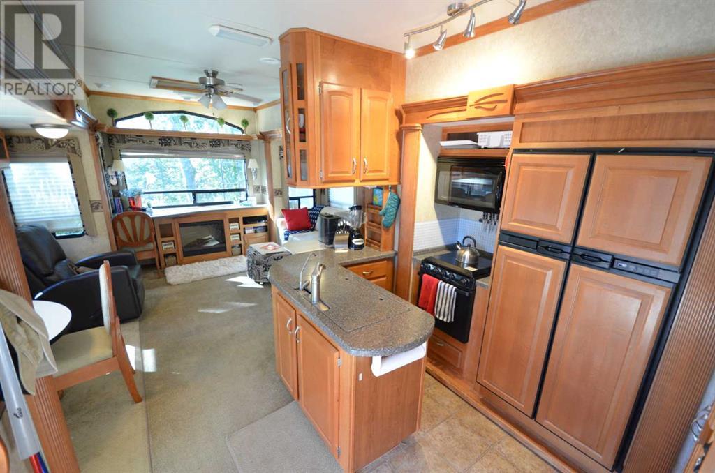 62, 41310 282 Range Property Photo 35