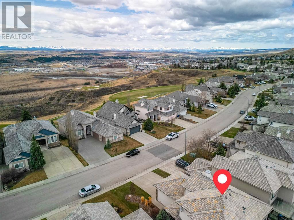 225 Gleneagles View Property Photo 1