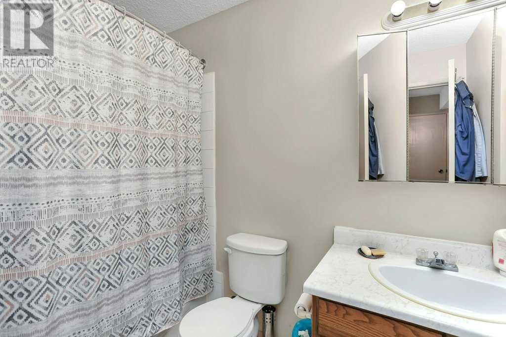5316 Lansdowne Avenue Property Photo 17